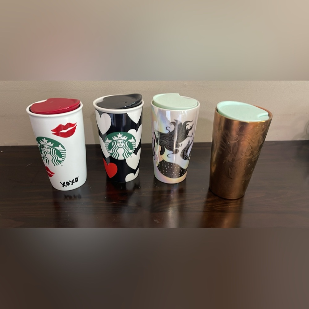 4 Starbucks mugs